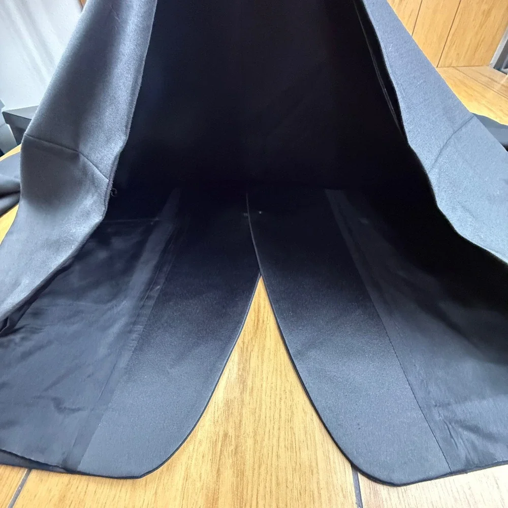 Jones New York Classic Mens Black 100% Wool Tuxedo Jacket Satin Peak Lapel 52L